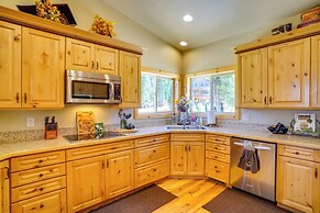 Duck Creek Village Cabin w/ Deck & Private Hot Tub