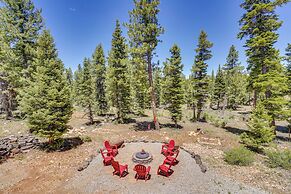 Duck Creek Village Cabin w/ Deck & Private Hot Tub