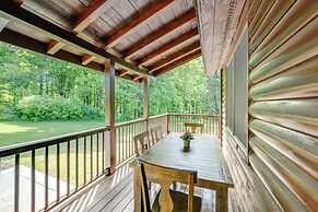 Creekside Cabin in Bainbridge w/ Wraparound Deck!