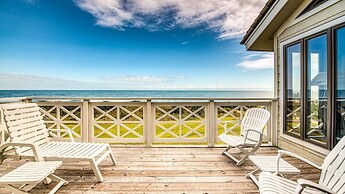 Well-appointed Oceanfront Villa With Elevator, Wifi And Decorated In A