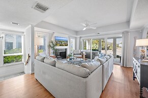 Come And Enjoy Days To Remember! 4 Bedroom Villa by Peace Vacations