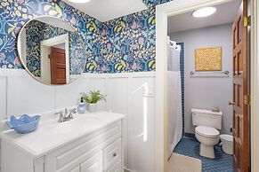 Come And Enjoy Days To Remember! 4 Bedroom Villa by Peace Vacations