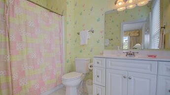 Come Seek A Higher Porpoise! 6 Bedroom Home by Peace Vacations