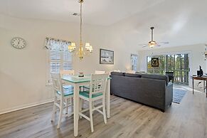 Your Perfect Getaway Destination In Pawleys Island! 2 Bedroom Condo by