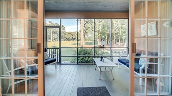 9th Hole Is Absolutely Everything You Want For Your Vacation Or Golf T