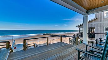 Incredible Oceanfront Retreat In Pawleys Island With Private Dock On C