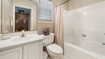 10th Hole Condo- Great Golf Getaway 2 Bedroom Condo by Peace Vacations