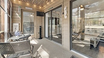 Golf Getaway, Special Event, Family Vacation Or Business Retreat 2 Bed