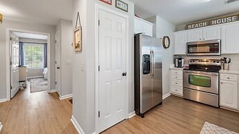 Anchors Away Ii In This Spacious And Beautiful Condo Overlooking Pond 