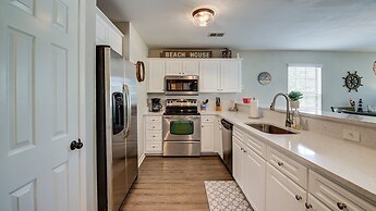 Anchors Away Ii In This Spacious And Beautiful Condo Overlooking Pond 
