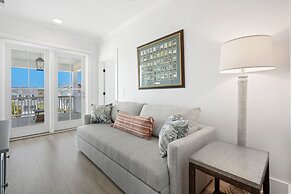 Seaside Serenity Oceanfront Luxury With Pool 6 Bedroom Home by Peace V