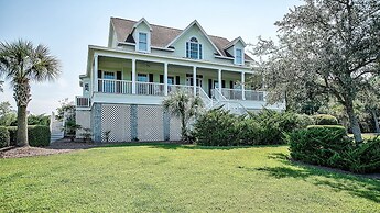 Inviting Beach Retreat With Wonderful Lake Views To Relax And Enjoy 5 