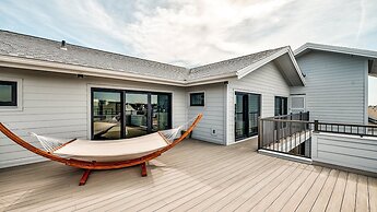 Penthouse Oceanfront Villa At Inlet Point On Litchfield Beach 3 Bedroo