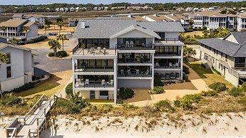 Penthouse Oceanfront Villa At Inlet Point On Litchfield Beach 3 Bedroo