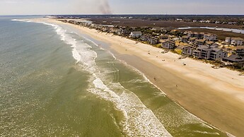 Penthouse Oceanfront Villa At Inlet Point On Litchfield Beach 3 Bedroo