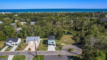 Stunning Newly Built Property In Litchfield Landing. 4 Bedroom Home by