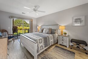 4th Hole Retreat At True Blue-ground Floor 3 Bedroom Condo by Peace Va