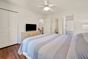 Welcome To True Blue 52 F 2 Bedroom Condo by Peace Vacations