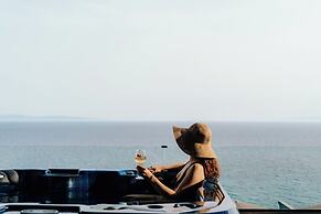 Olive Green Studios and Apartments