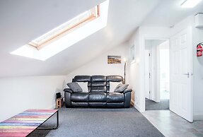 Rooftops - 1 Bedroom Apartment - Tenby