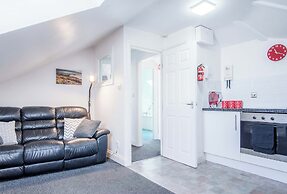 Rooftops - 1 Bedroom Apartment - Tenby