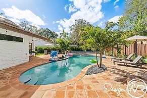 Charming 9BR New-build Home w/ Heated Pool & Games