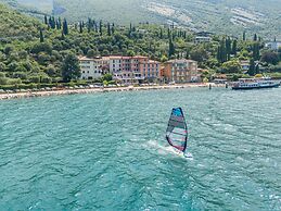 Lake Hotel Ifigenia