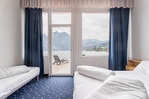 Lake Hotel Ifigenia