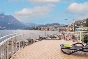Lake Hotel Ifigenia
