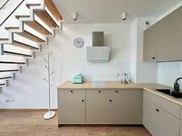 Victoria by Q4Apartments