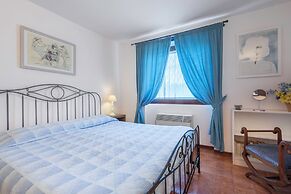 Chianti Hills Apartment Pool Ac And Wifi