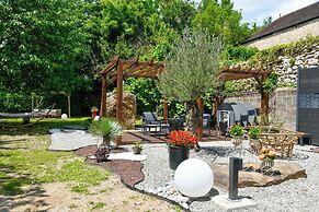 Enjoy Garden