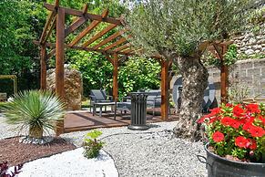Enjoy Garden