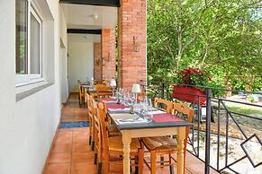 Enjoy Garden