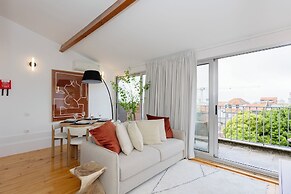 Liiiving - Mezzanine Delight Balcony