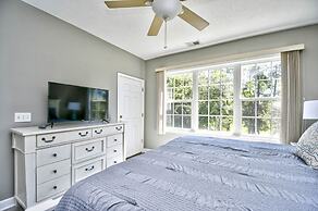 Stylish Comfy Resort Gem Balcony Pool Parking