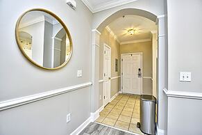 Stylish Comfy Resort Gem Balcony Pool Parking