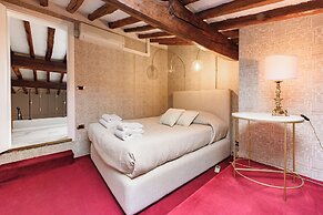 Regina House by Mmega