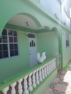 Pinard's Mountain Resort Vacation Home- Apt 2