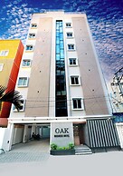 Oak Business Hotel