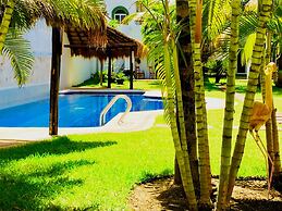 11 Pax Comfort Pool Villa