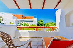 8 Pax Standard Pool Villa