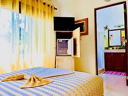 8 Pax Standard Pool Villa