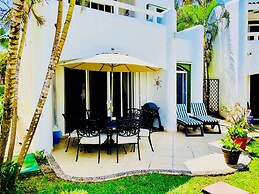 8 Pax Standard Pool Villa