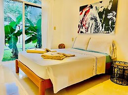 8 Pax Basic Pool Villa