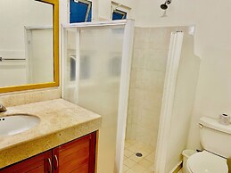 8 Pax Basic Pool Villa