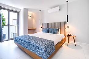 Flat With Shared Pool Near Beach in Bodrum