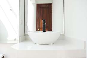 Hotel Chalet El Castillo by Majuva