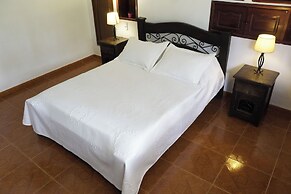 Hotel Chalet El Castillo by Majuva