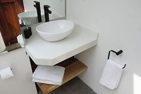 Hotel Chalet El Castillo by Majuva